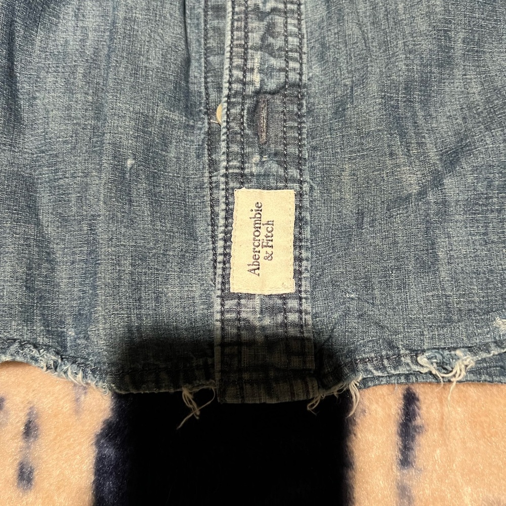 Abercrombie and Fitch Denim shirt - Picture 2 of 5
